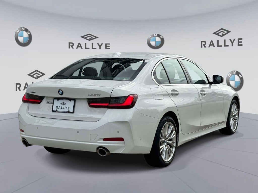 Certified 2023 BMW 330i xDrive Sedan w/ Parking Assistance Package AWD/4WD image 5