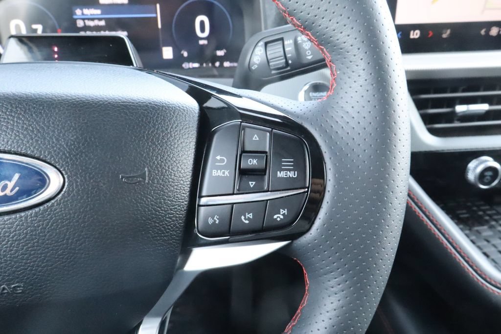 Used 2025 Ford Explorer ST-Line w/ Premium Package RWD image 25