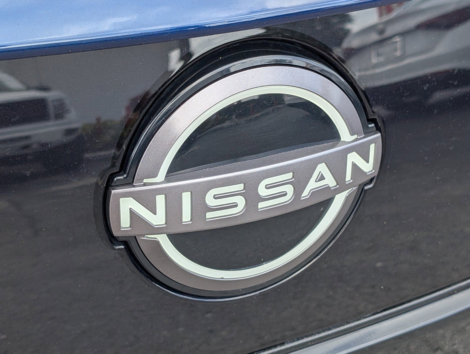 Certified 2025 Nissan Leaf S image 16