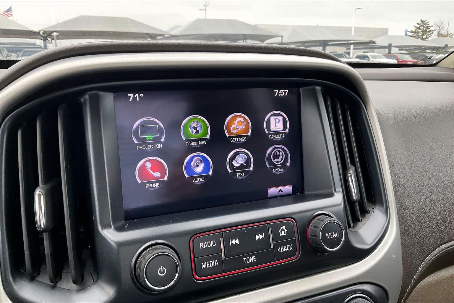 Used 2016 GMC Canyon SLE w/ SLE Convenience Package RWD image 32