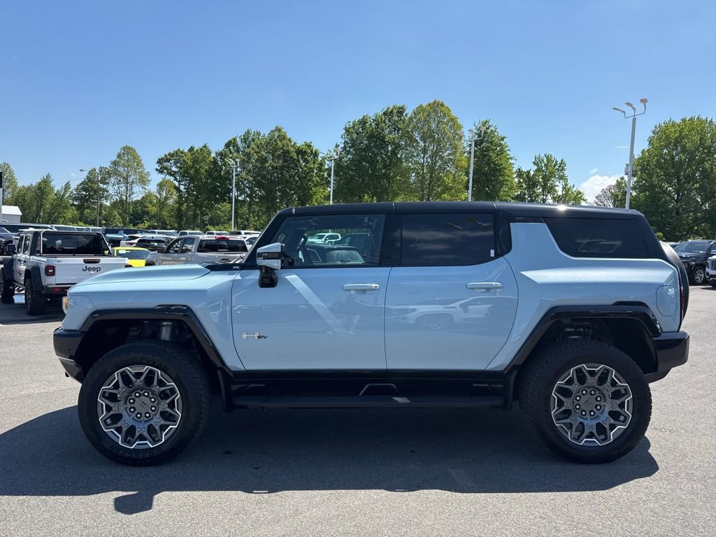 Used 2025 GMC Hummer EV 3X AWD/4WD image 2
