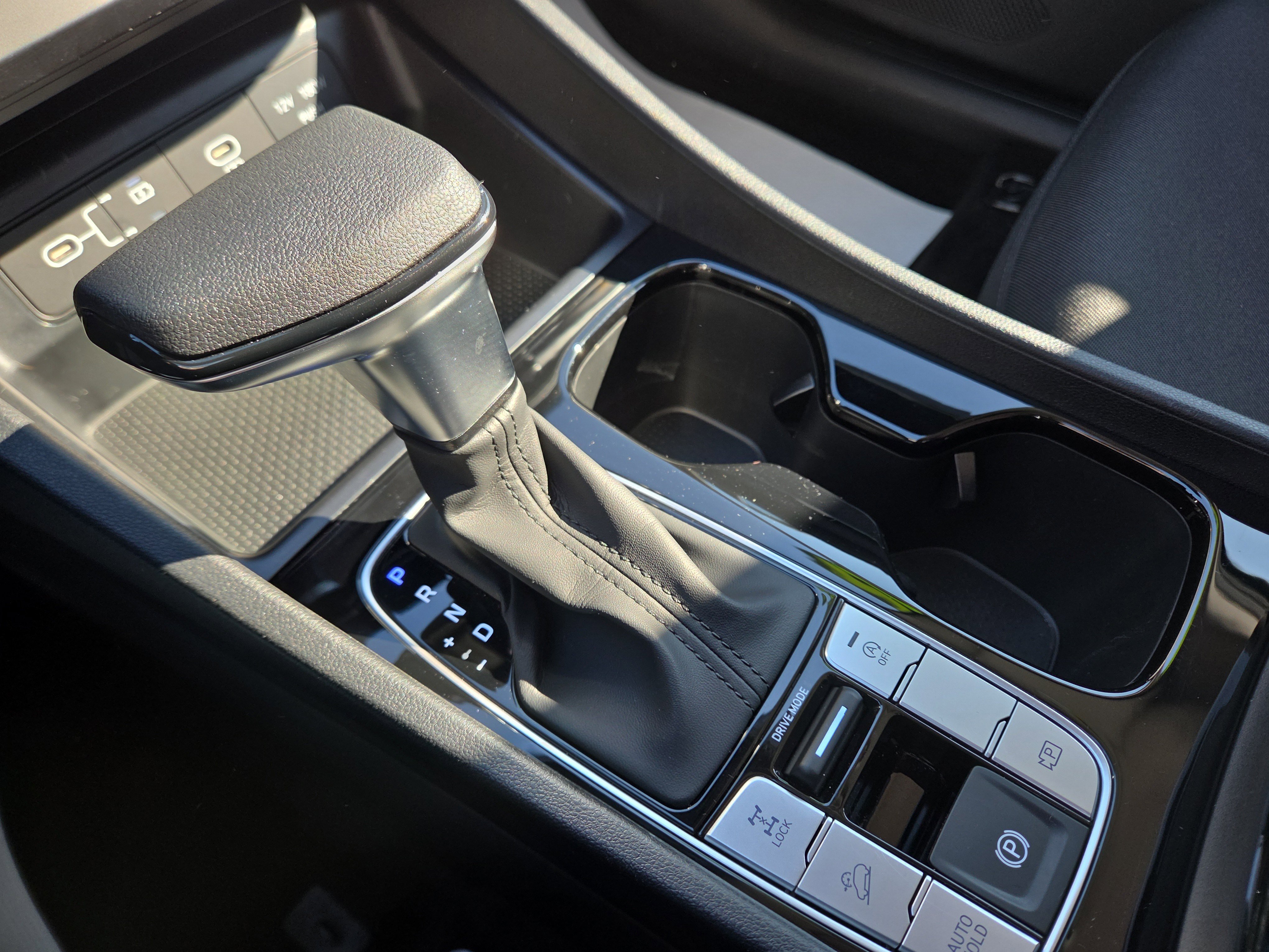 Certified 2025 Hyundai Tucson SE image 23