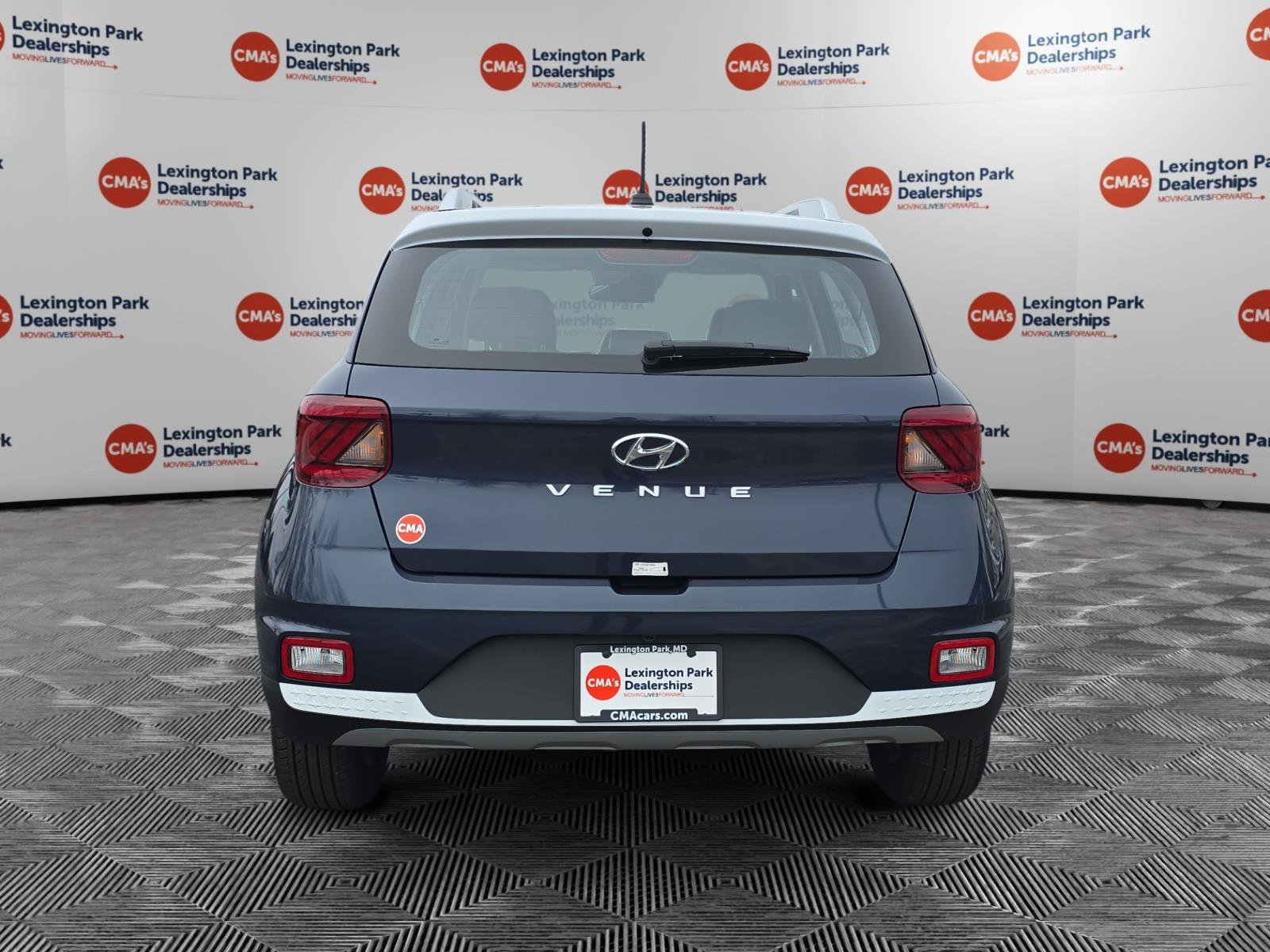Certified 2025 Hyundai Venue Limited image 6