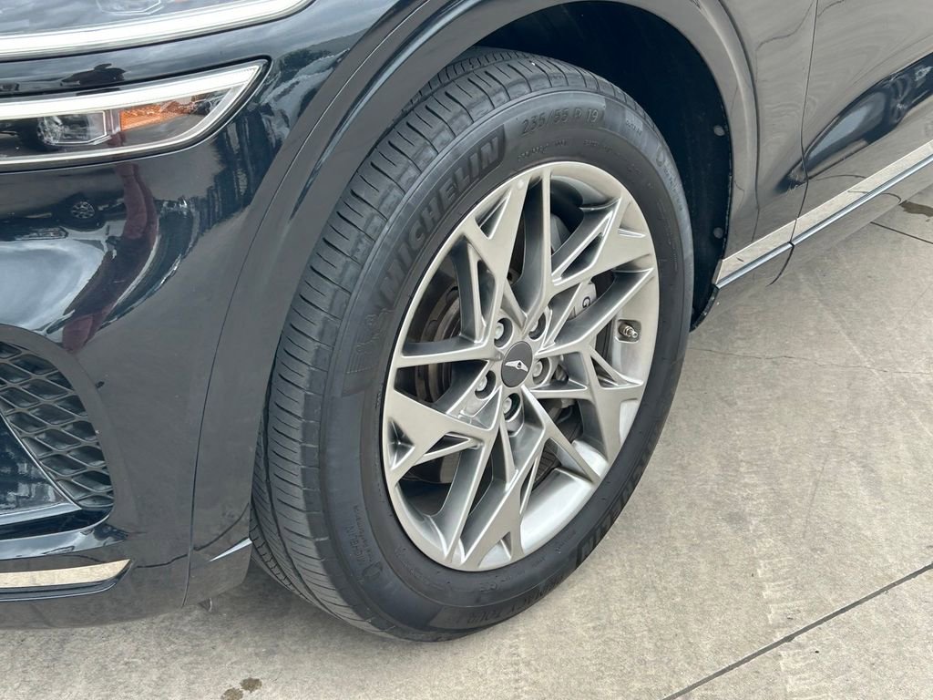 Used 2025 Genesis GV70 2.5T image 9