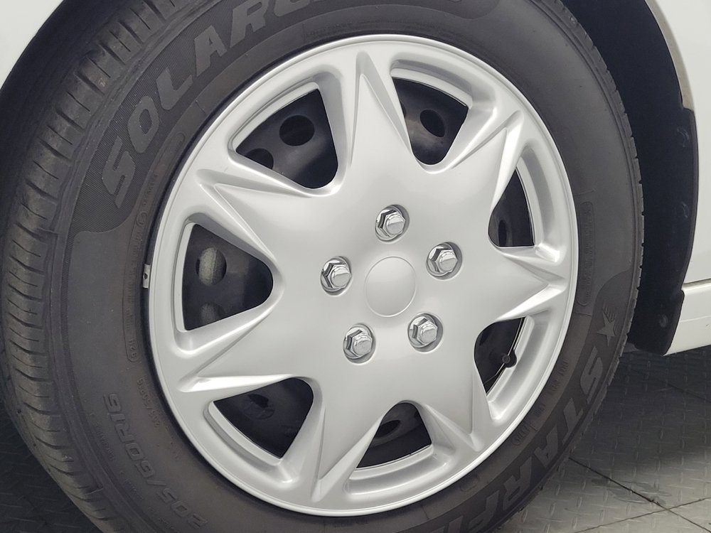 Used 2024 Nissan Sentra S FWD image 31