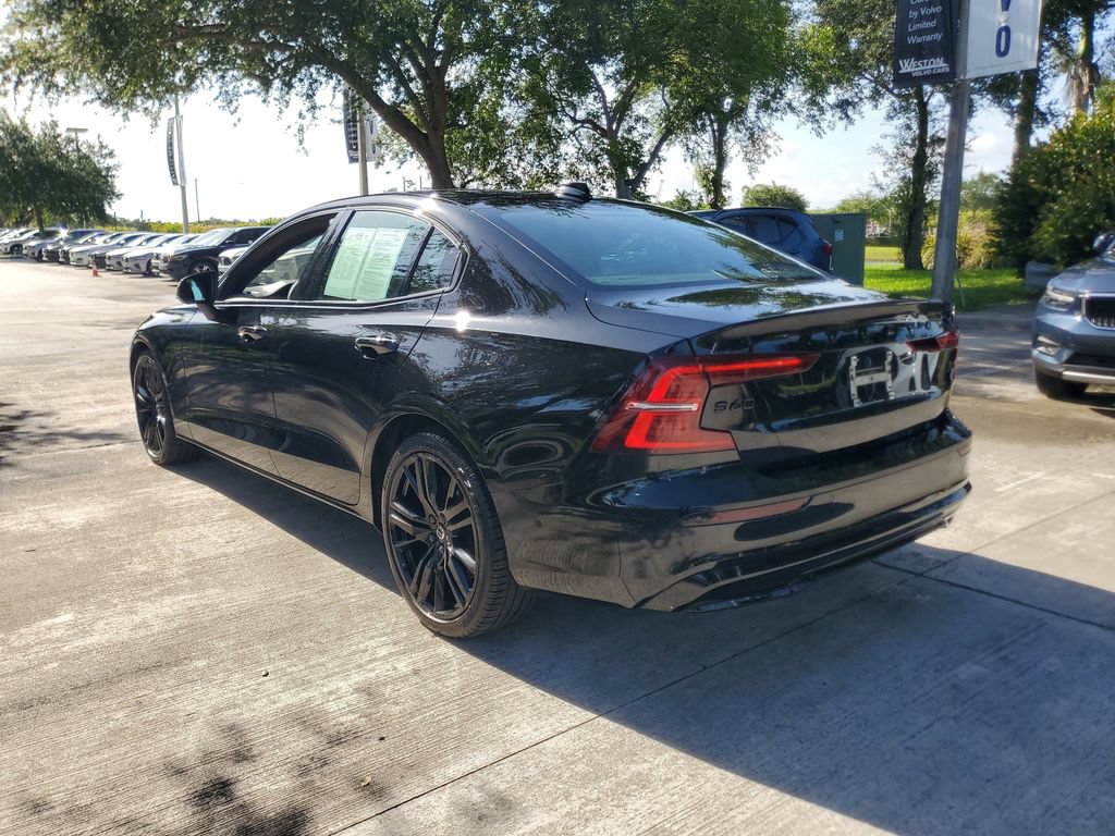 Certified 2023 Volvo S60 B5 Plus FWD image 4