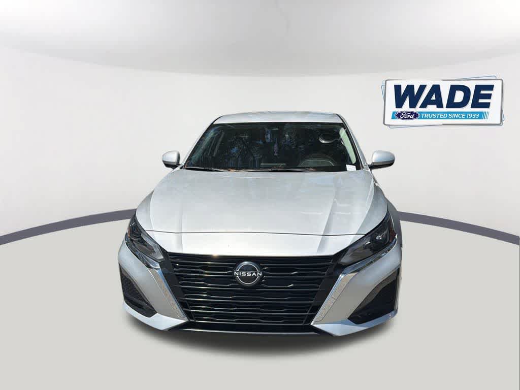 Used 2023 Nissan Altima 2.5 S FWD image 2