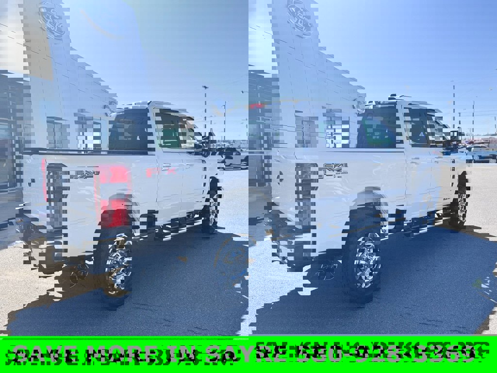 New 2025 Ford F250 Lariat w/ Chrome Package image 7