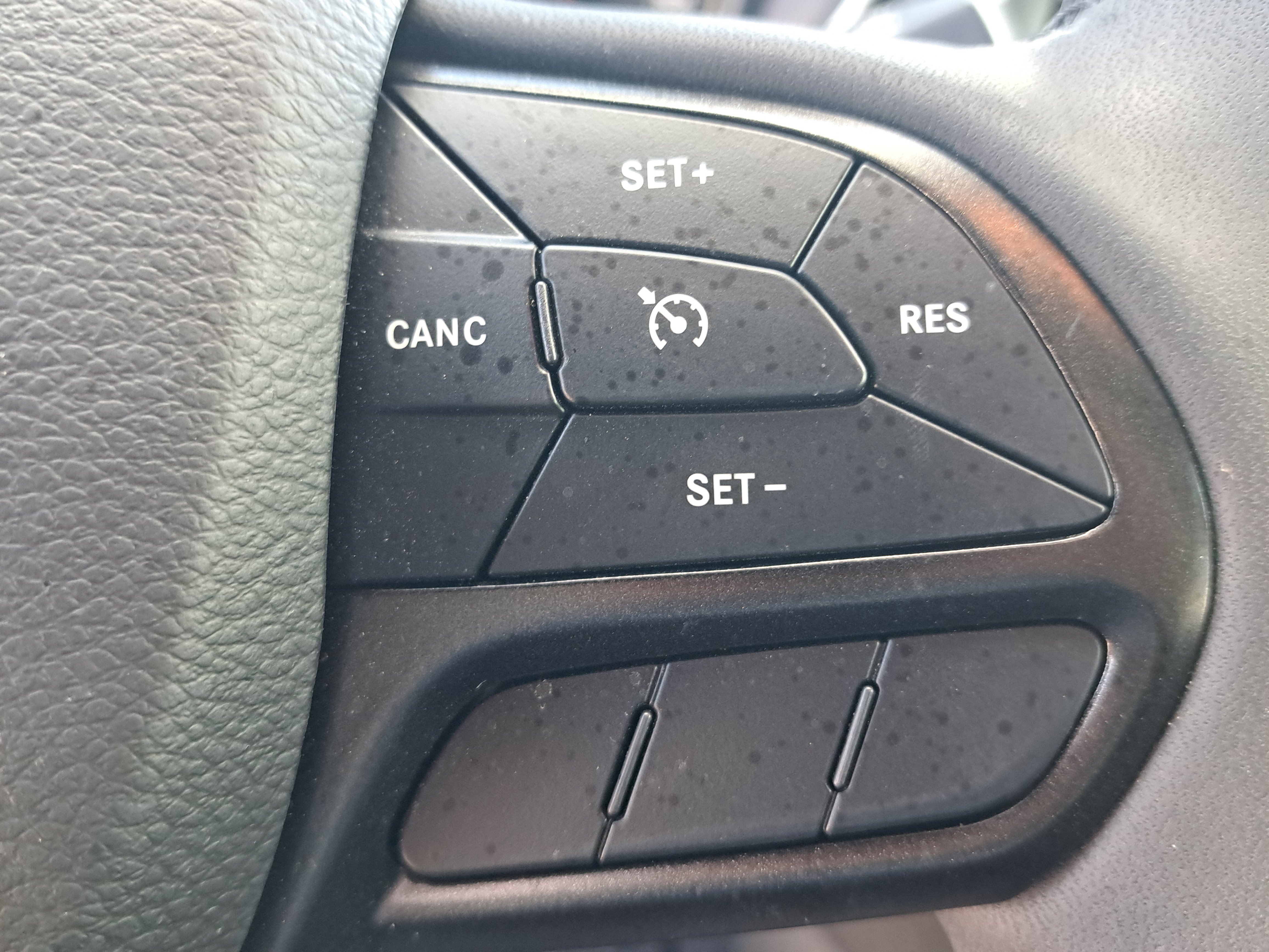 Used 2022 Jeep Cherokee Trailhawk w/ Premium Leather Package image 21