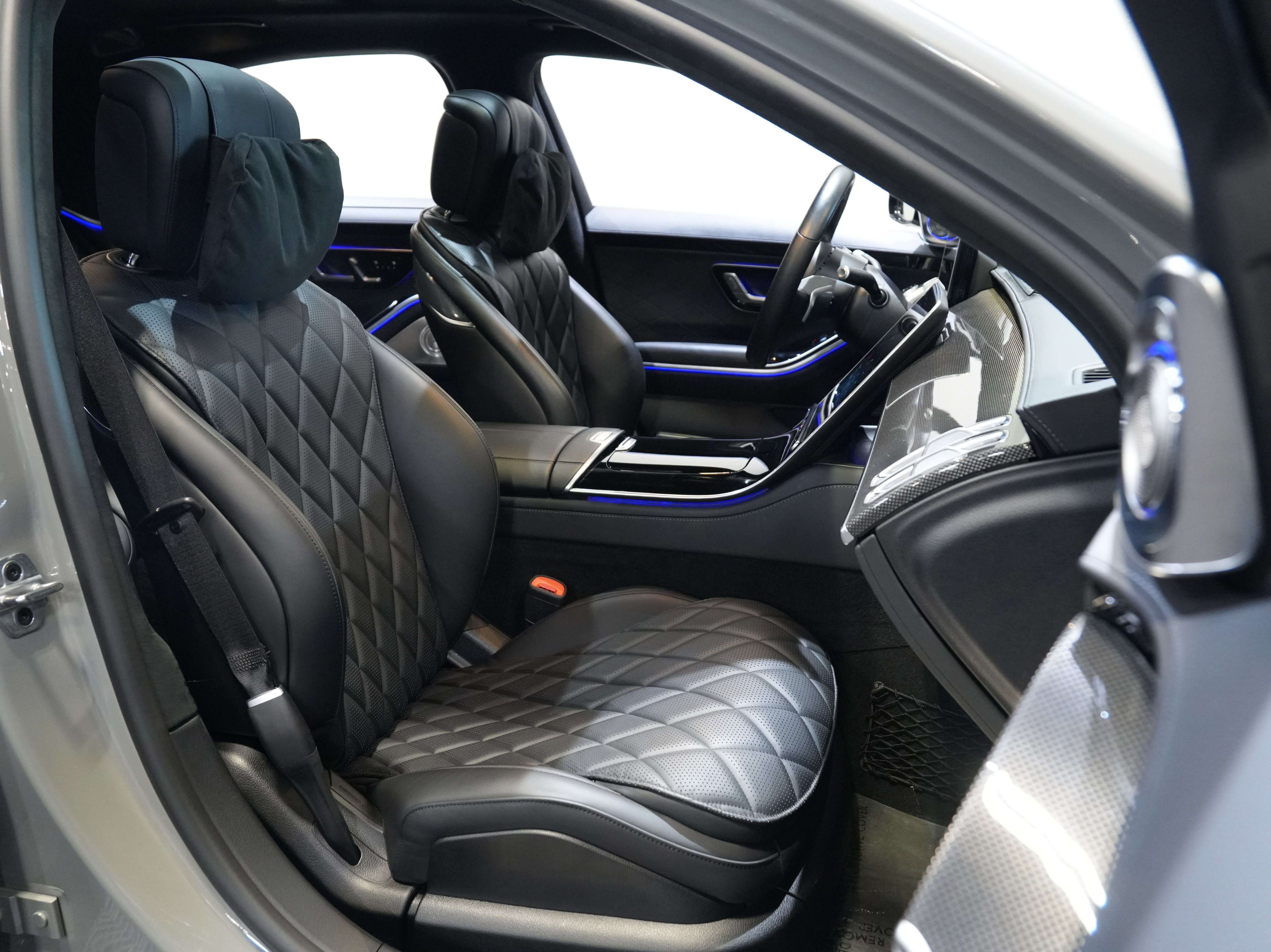 Used 2022 Mercedes-Benz S 580 4MATIC Sedan w/ AMG Line Package image 33