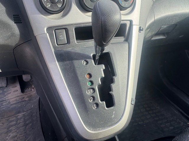 Used 2009 Pontiac Vibe w/ Preferred Package image 13