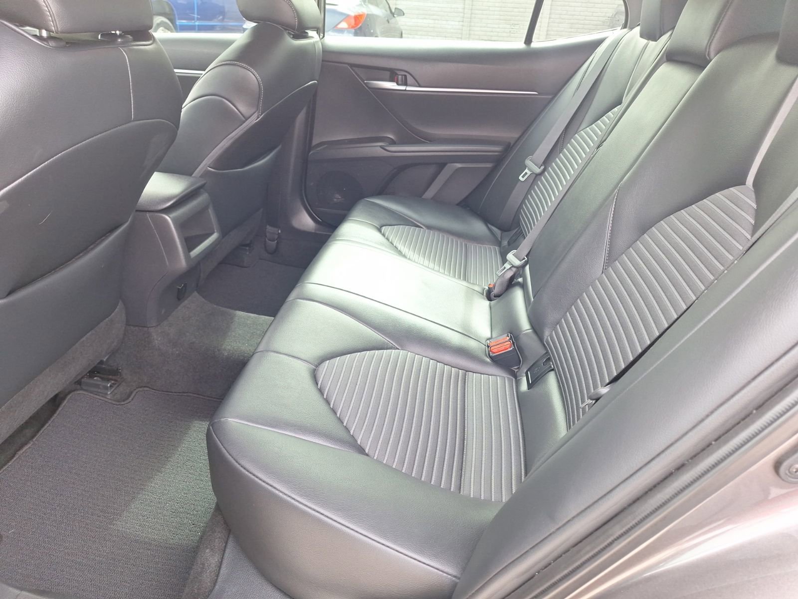 Used 2023 Toyota Camry SE w/ Convenience Package FWD image 28