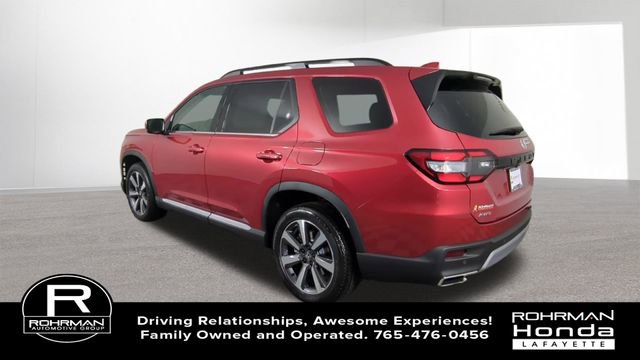 New 2025 Honda Pilot Touring image 7