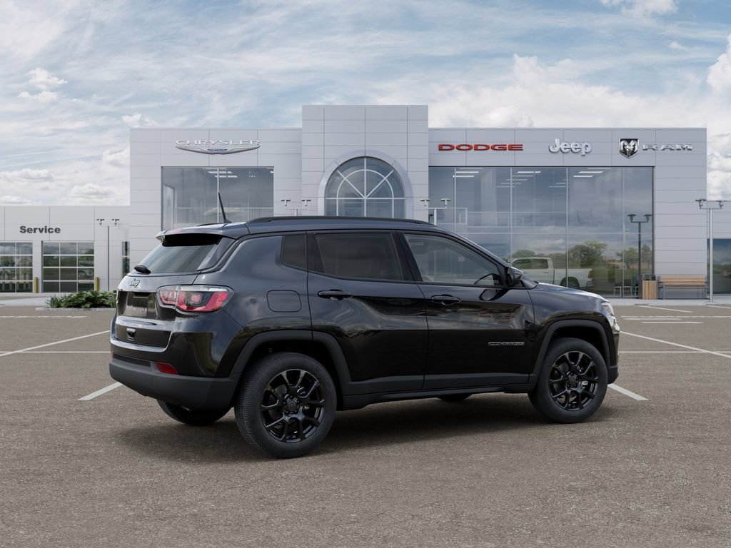 New 2026 Jeep Compass Latitude AWD/4WD image 4