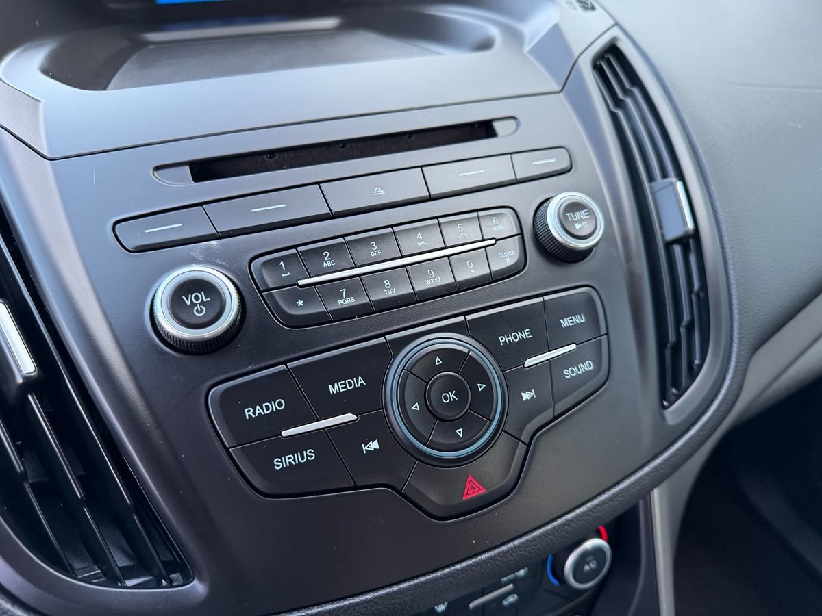 Used 2018 Ford C-MAX SE FWD image 15