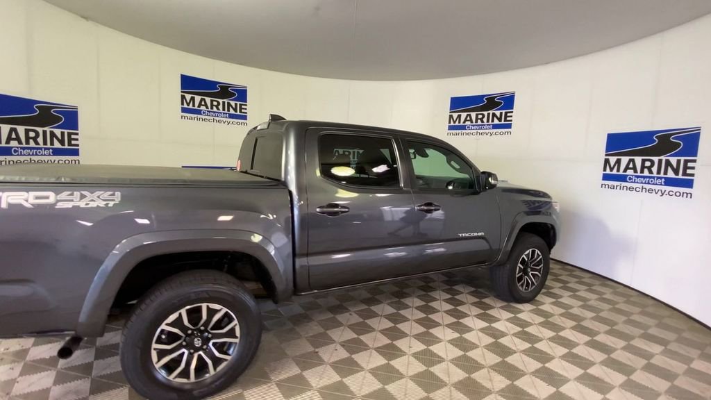 Used 2022 Toyota Tacoma TRD Sport w/ Technology Package AWD/4WD image 2