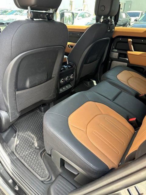 Used 2024 Land Rover Defender 130 X AWD/4WD image 14