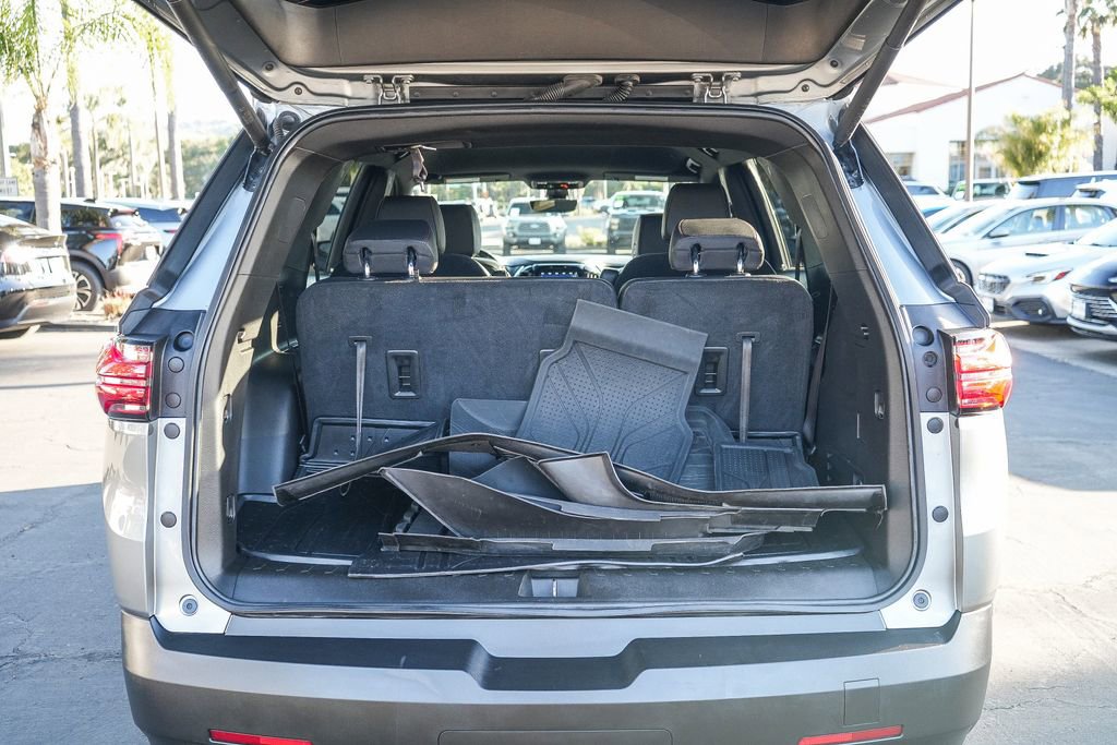 Used 2023 Chevrolet Traverse RS w/ LPO, Floor Liner Package AWD/4WD image 25