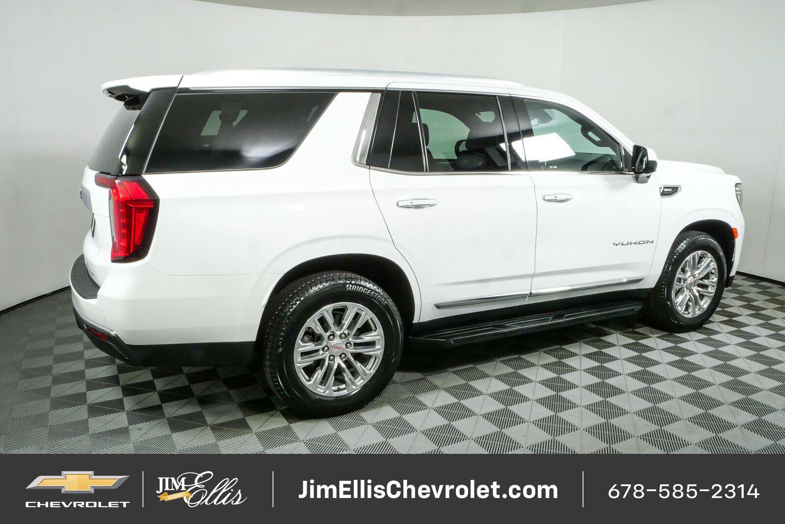 Certified 2023 GMC Yukon SLT RWD image 2