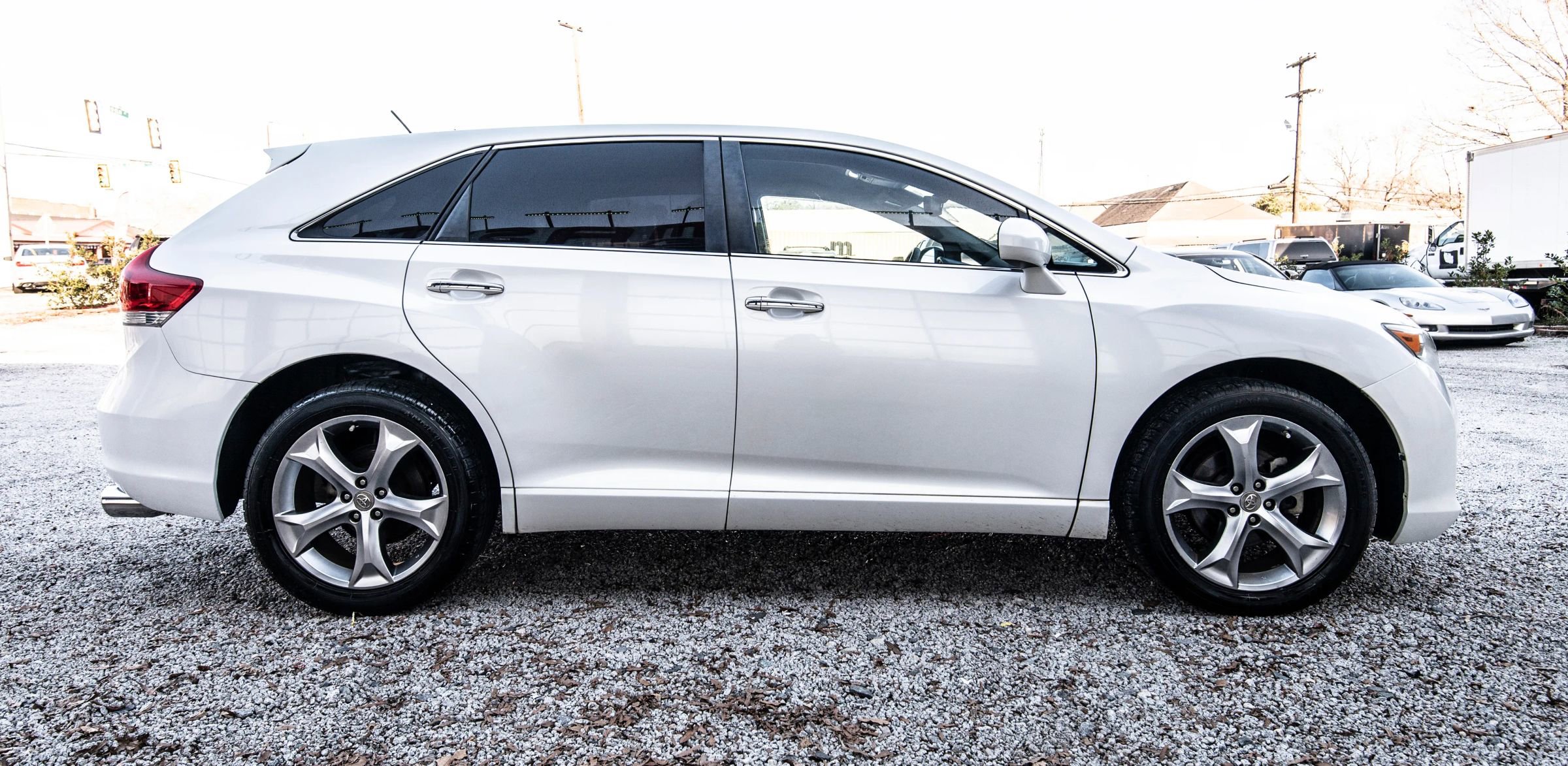 Used 2010 Toyota Venza image 16