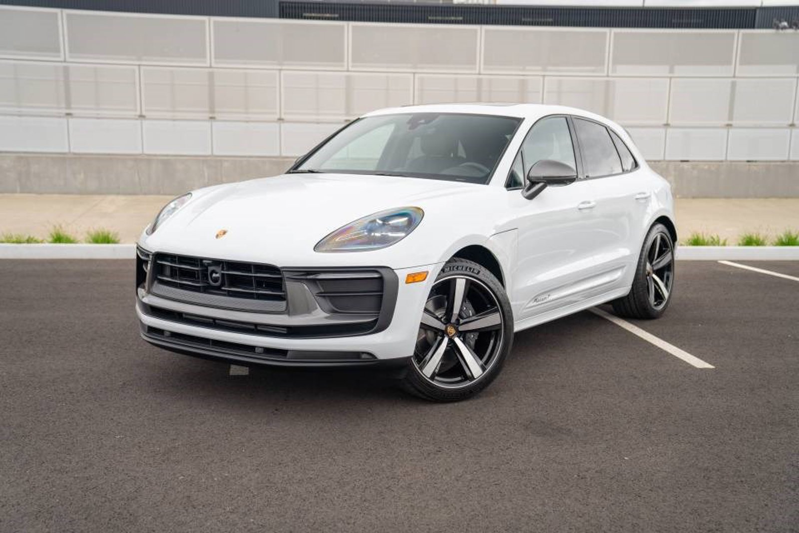 New 2026 Porsche Macan Turbo AWD/4WD image 1