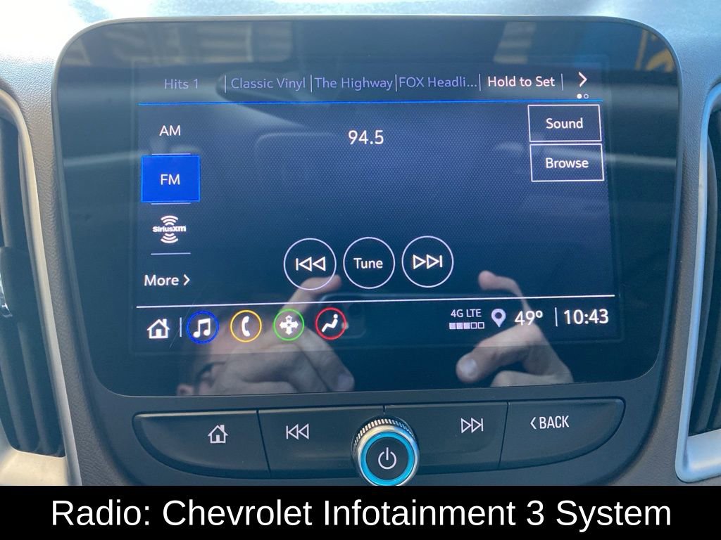 Used 2024 Chevrolet Malibu LT FWD image 2