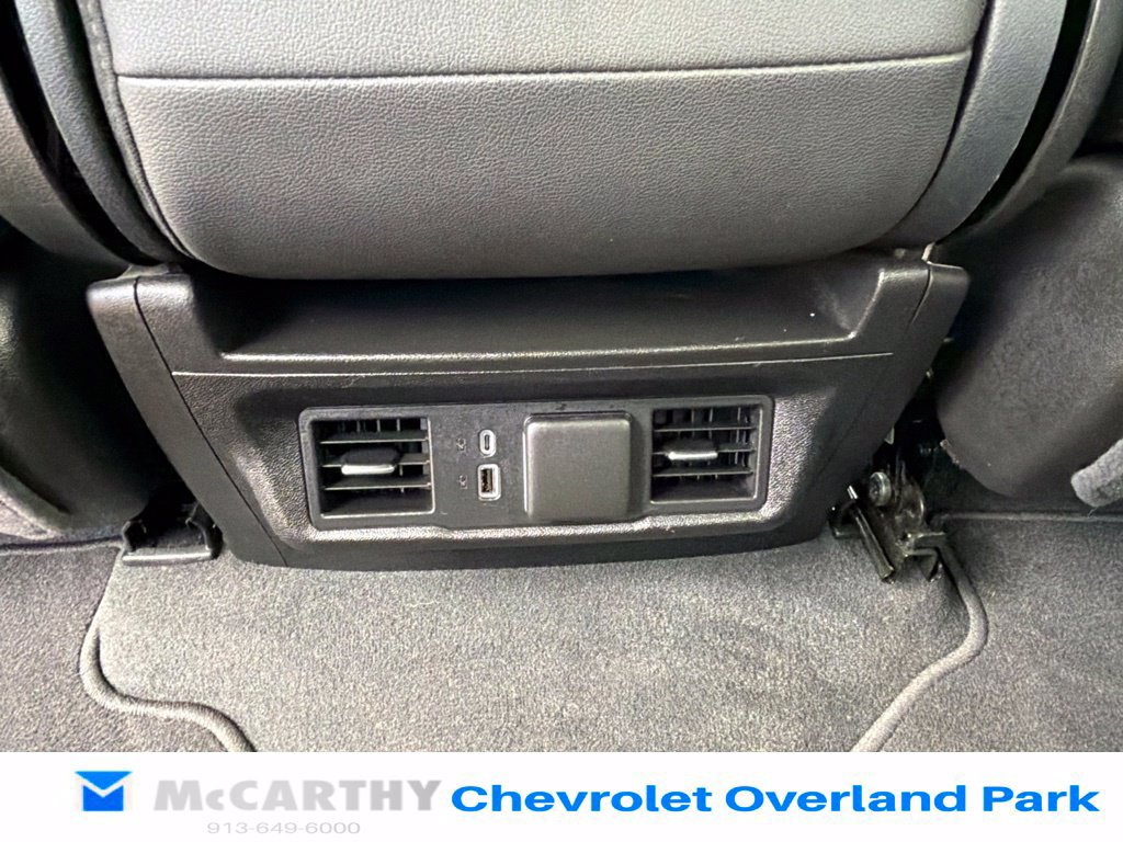 Used 2025 GMC Sierra 1500 SLT AWD/4WD image 19
