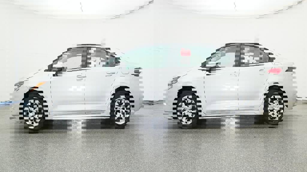 New 2026 Toyota Corolla LE image 19