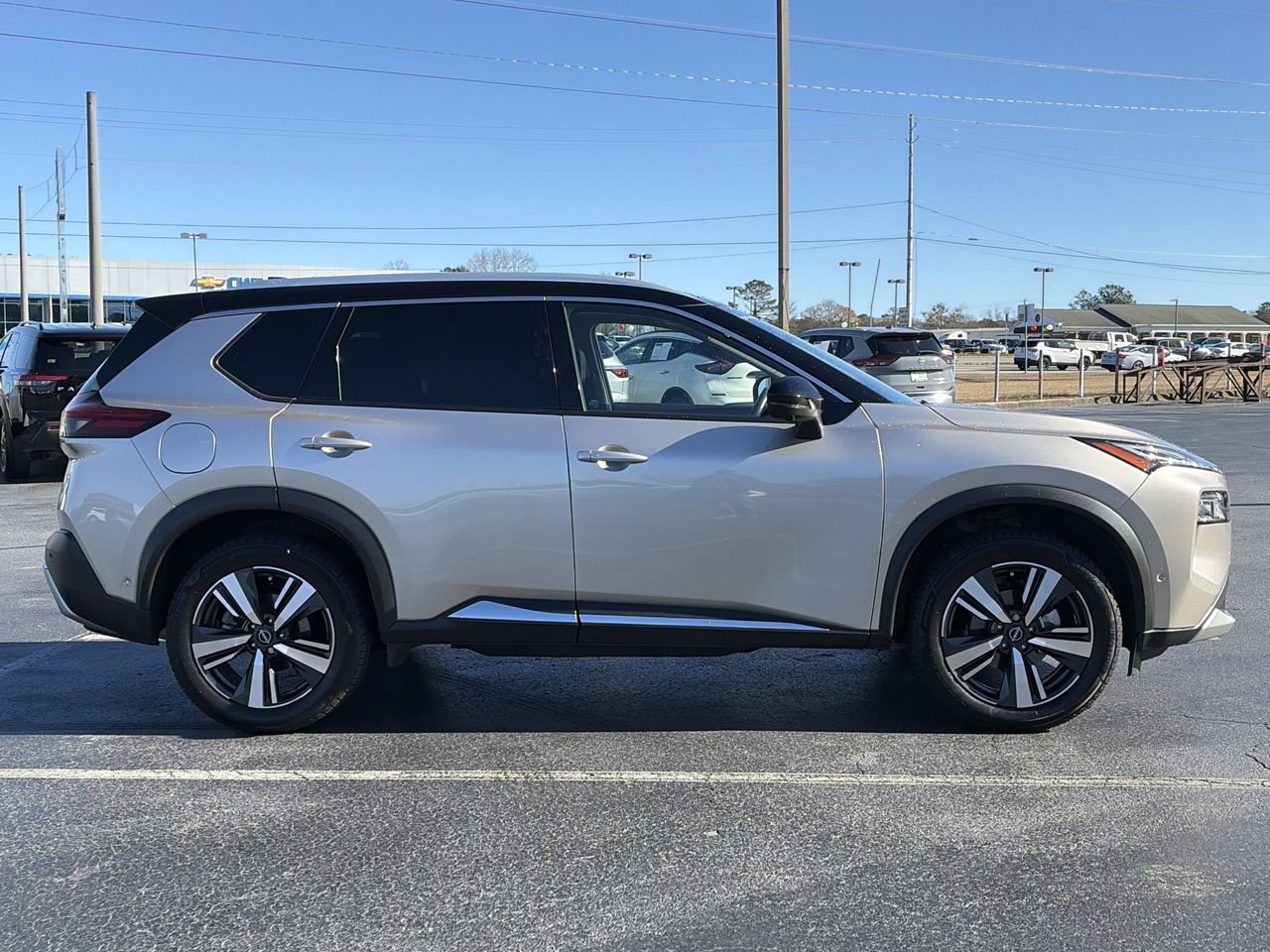 Certified 2023 Nissan Rogue Platinum w/ Platinum Premium Package image 7