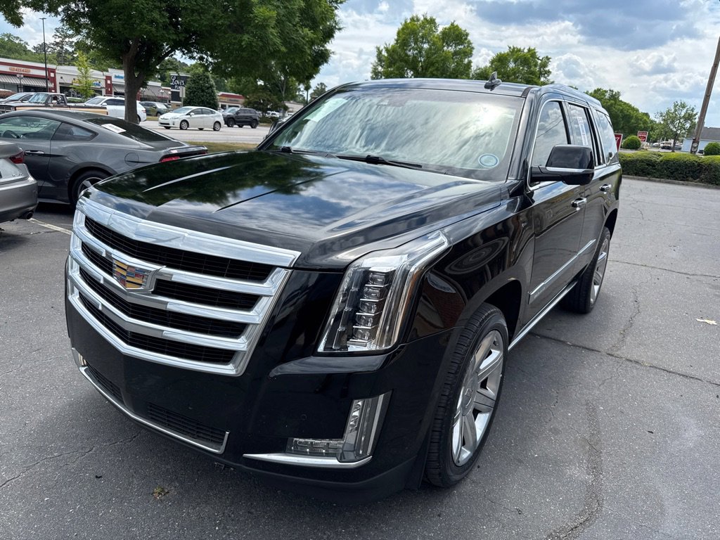 Used 2016 Cadillac Escalade Premium AWD/4WD image 1