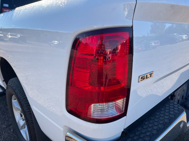 Used 2020 RAM 1500 Classic SLT w/ Luxury Group AWD/4WD image 11