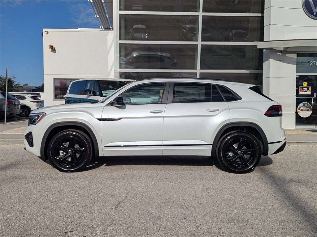 New 2026 Volkswagen Atlas Cross Sport SEL R-Line image 4