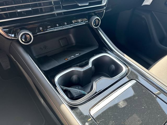 New 2026 Chevrolet Traverse Z71 w/ Driver Confidence Package image 20