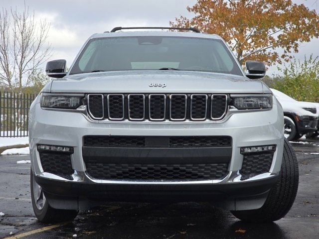 Used 2021 Jeep Grand Cherokee L Limited image 3
