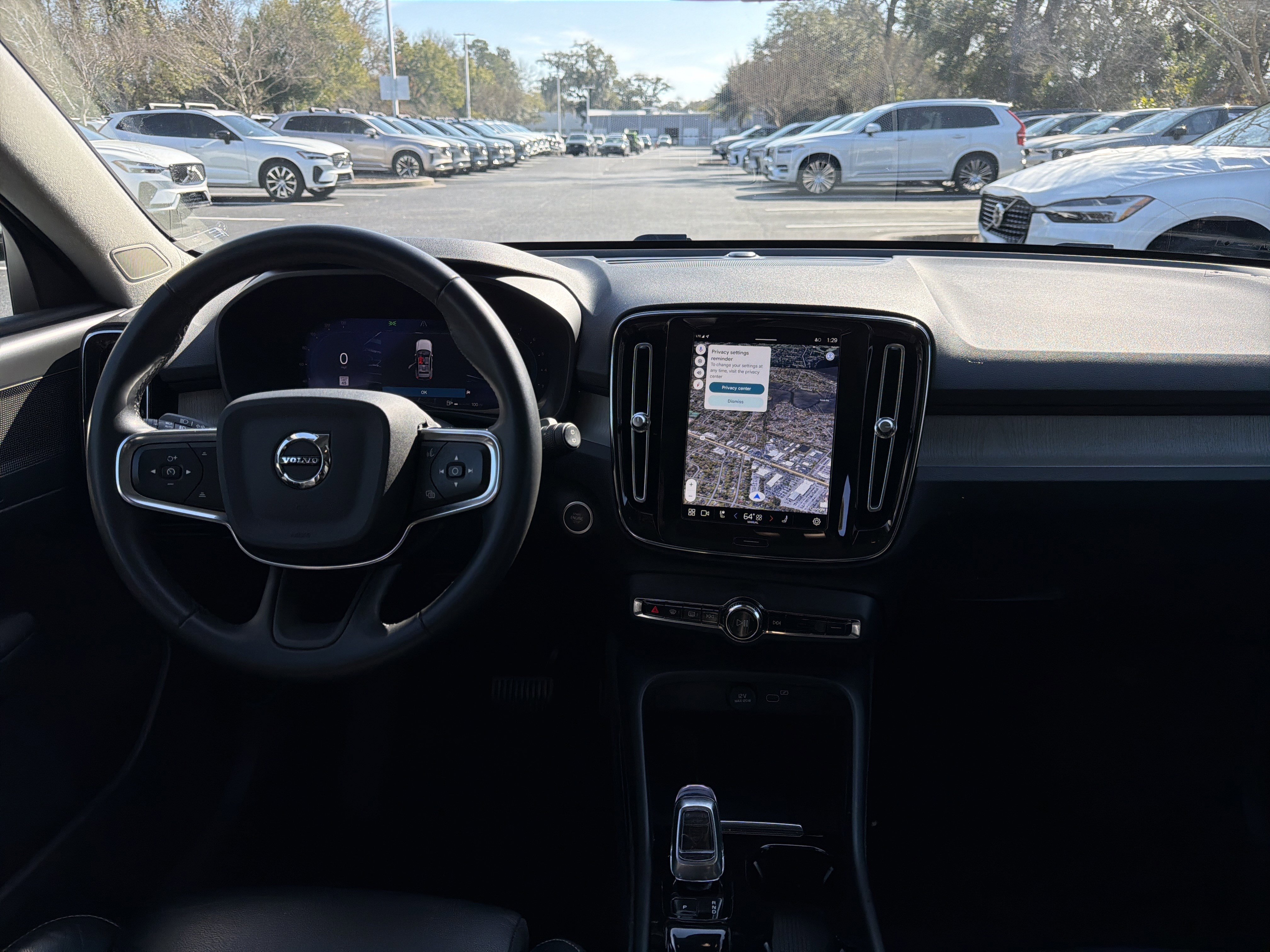 Certified 2023 Volvo XC40 B4 Plus w/ Driver Assist Package image 30