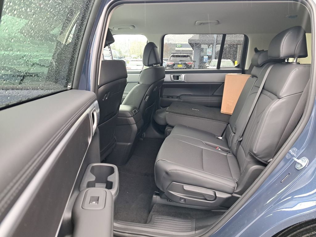 Used 2026 Hyundai Santa Fe SEL image 13