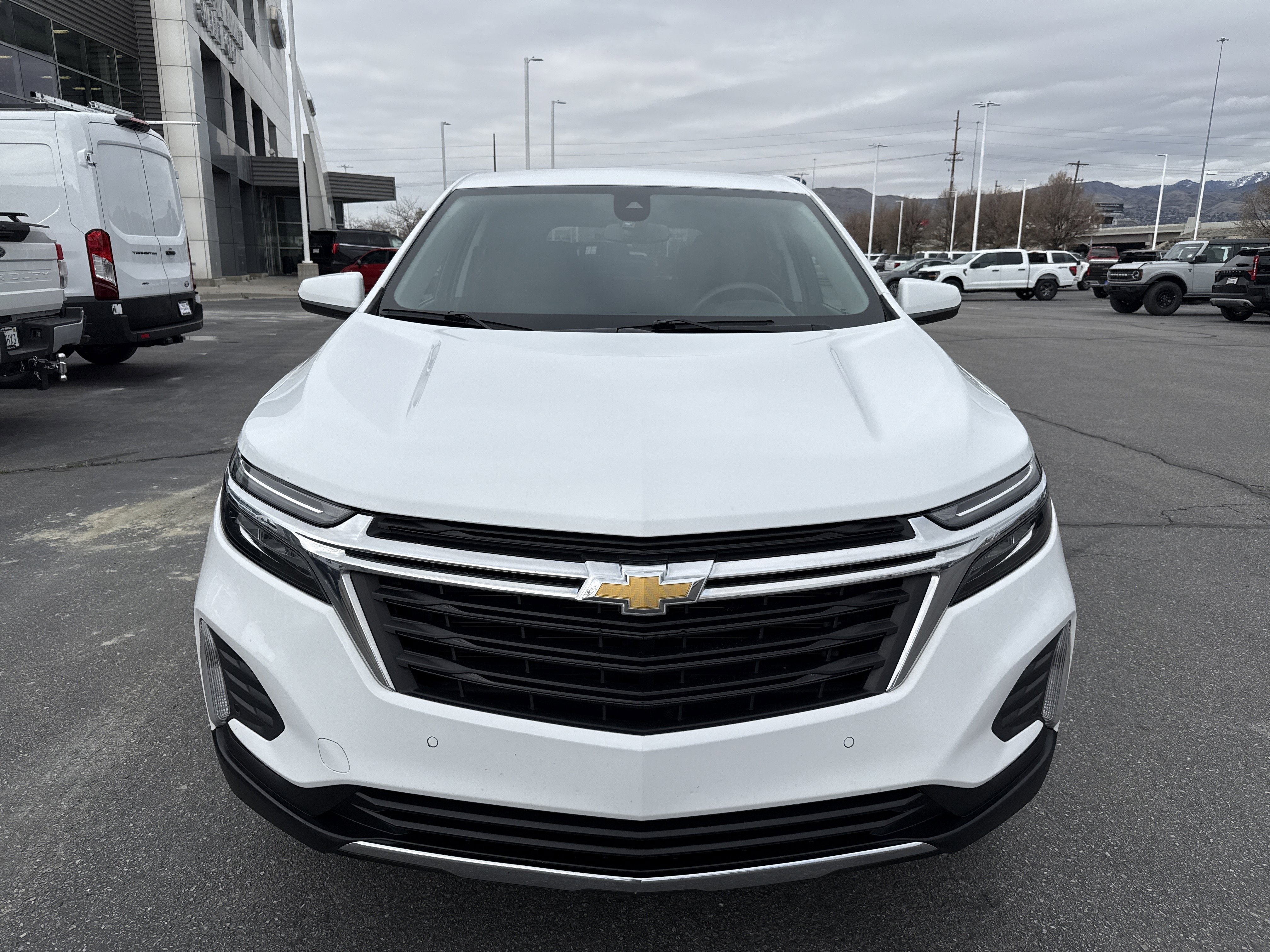 Used 2023 Chevrolet Equinox LT w/ LPO, Floor Liner Package AWD/4WD image 8