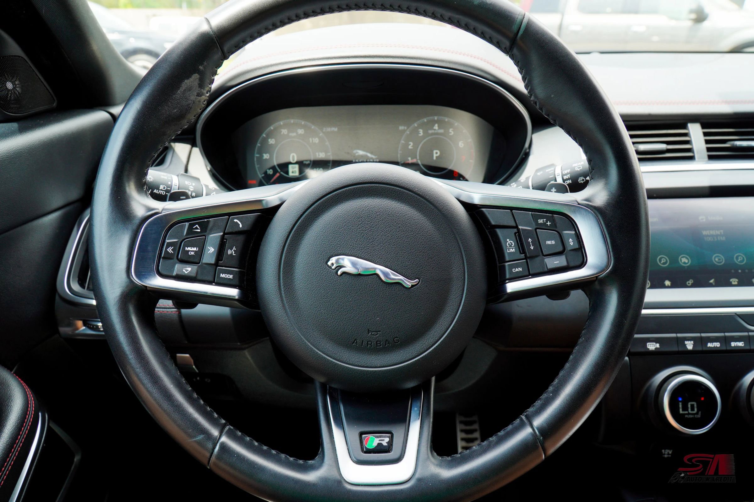 Used 2020 Jaguar E-PACE Checkered Flag image 25