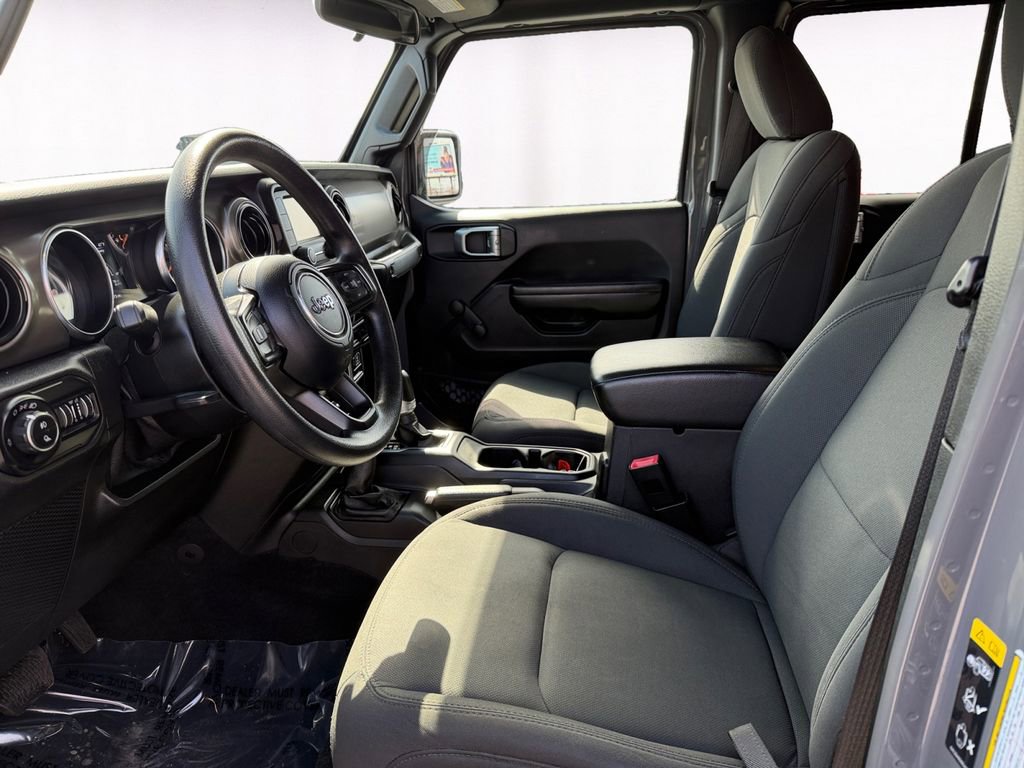 Used 2021 Jeep Gladiator Sport AWD/4WD image 9