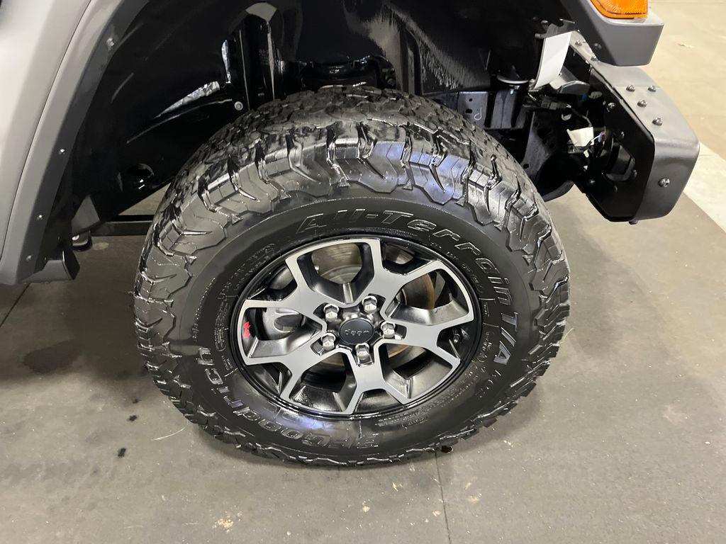 Used 2018 Jeep Wrangler Rubicon w/ Steel Bumper Group image 26