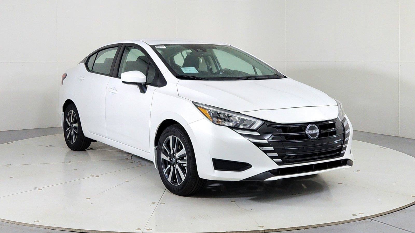 Used 2025 Nissan Versa SV w/ Trunk Package