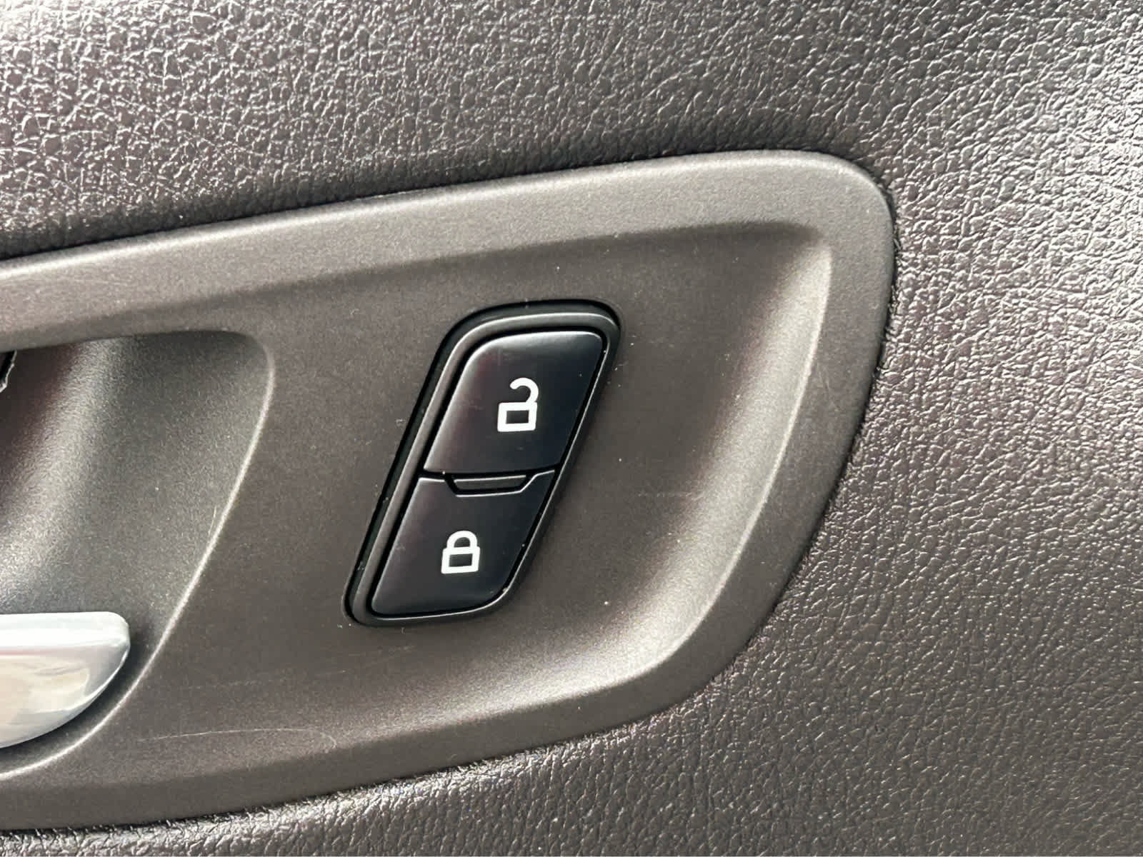 Used 2018 Ford Transit Connect XLT FWD image 21
