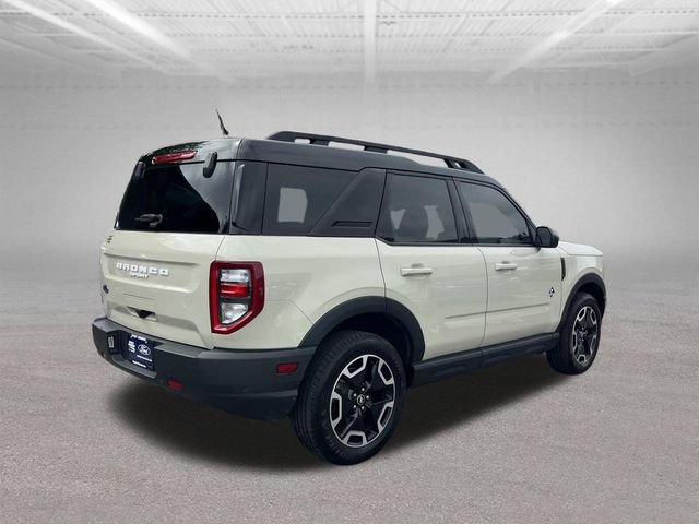 Used 2024 Ford Bronco Sport Outer Banks AWD/4WD image 11