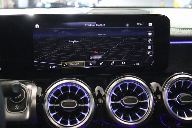 Used 2023 Mercedes-Benz GLB 250 4MATIC image 24