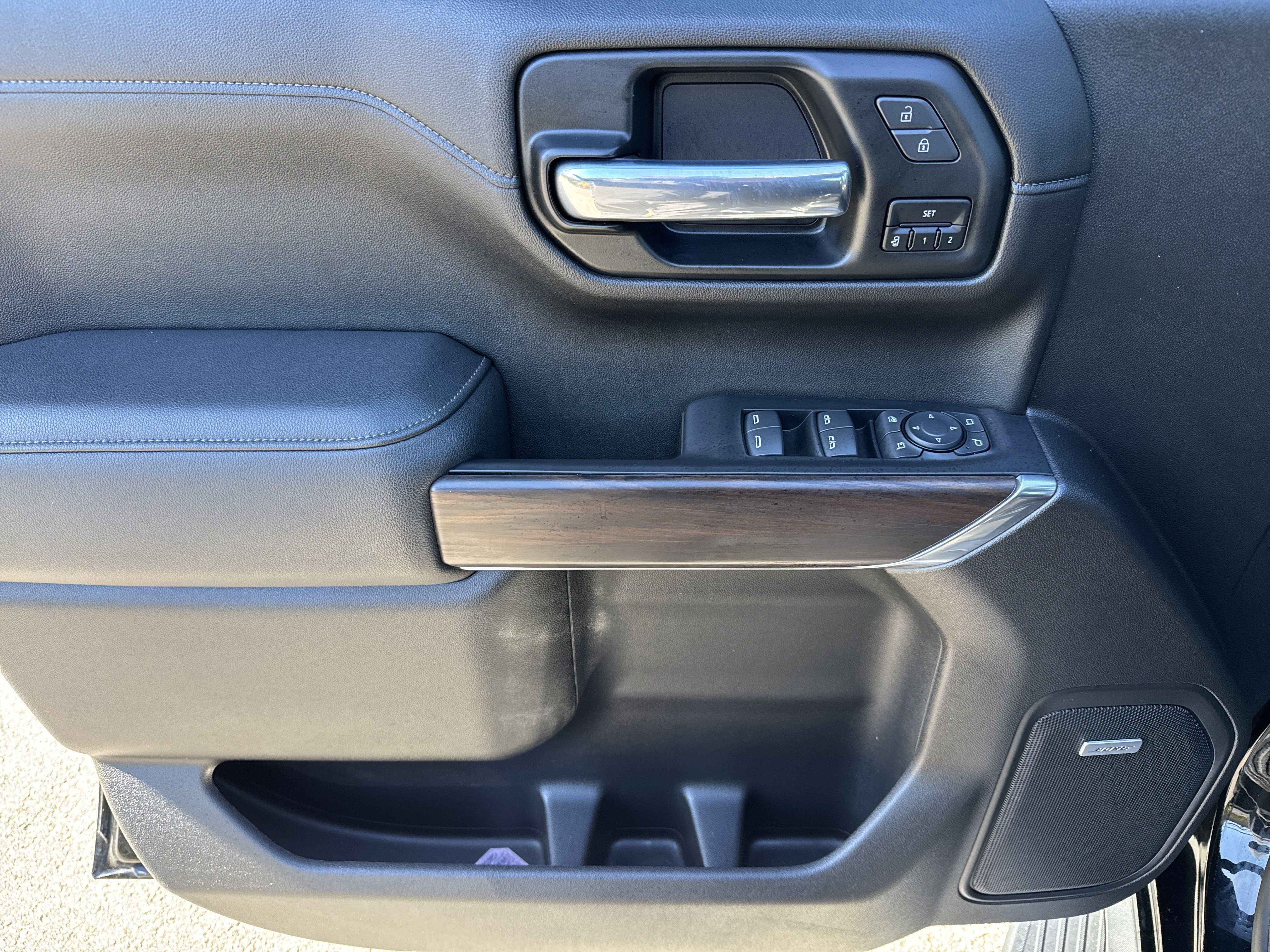 Used 2021 GMC Sierra 1500 SLT w/ SLT Premium Plus Package image 14