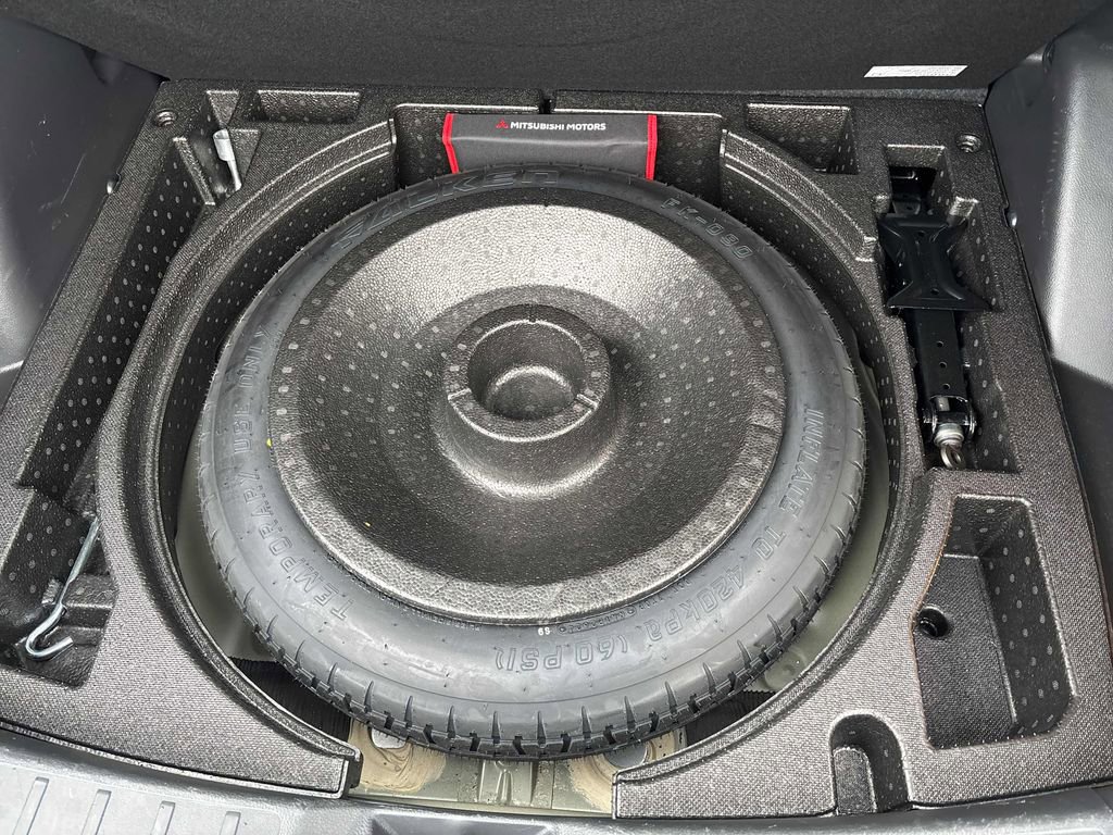 Used 2025 Mitsubishi Eclipse Cross SE image 27