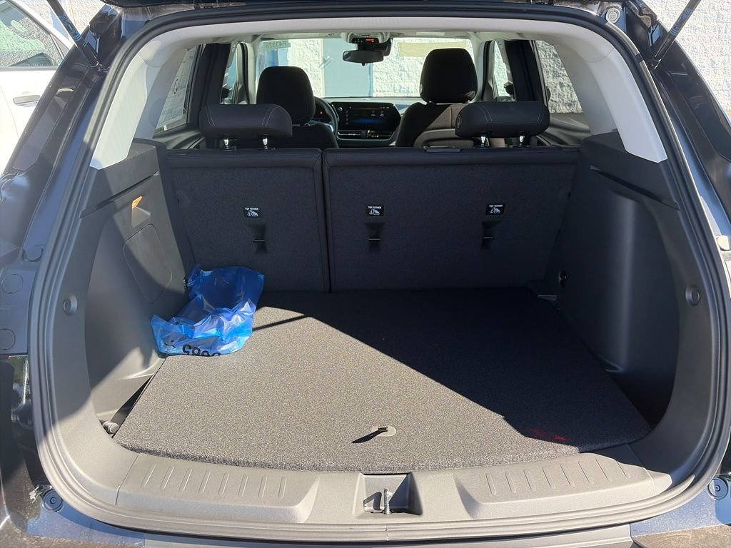 New 2026 Chevrolet TrailBlazer LT w/ Midnight Edition FWD image 6