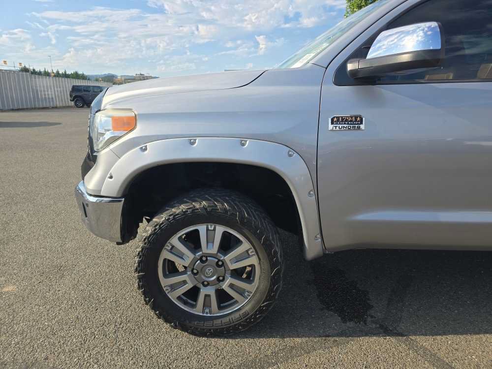 Used 2017 Toyota Tundra 1794 Edition AWD/4WD image 6