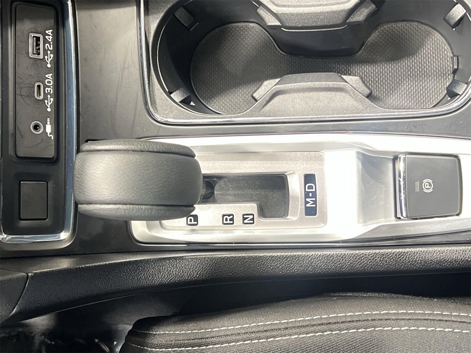 Certified 2024 Subaru Ascent Premium w/ Convenience Package image 19