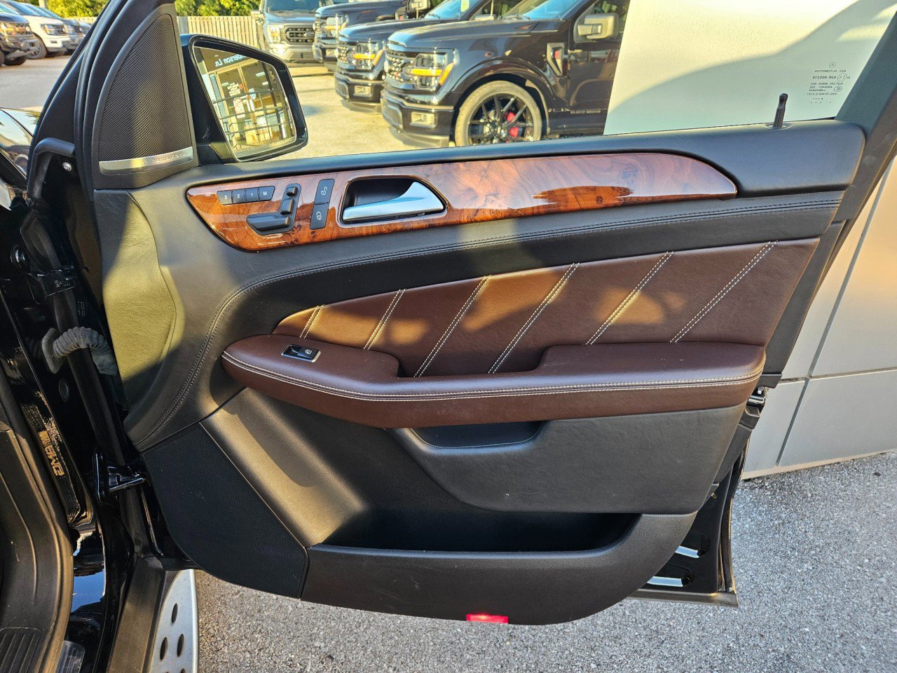 Used 2013 Mercedes-Benz ML 63 AMG 4MATIC image 15